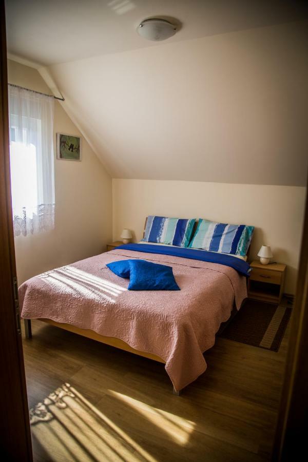 Apartmani Husko Tuheljske Toplice Exterior photo
